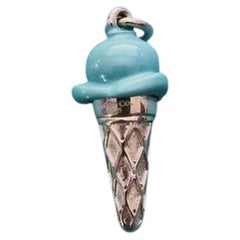 Tiffany & Co. Anhänger aus Sterlingsilber 925 mit blauem Emaille-Eiswaffelmotiv