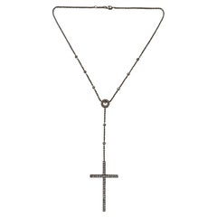 Collier en Y « Happy Diamonds » de Chopard, en or blanc 18 carats avec croix en diamants – Modèle discontinué