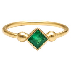 14K Gold 0.90 Ct Zambian Emerald Square Cut Dainty Ring Matte Finish Juhi Jewels