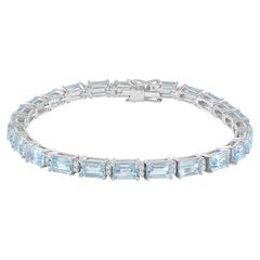 Pulsera tipo «tennis» de diamantes y aguamarinas de 12,50 quilates. Pulsera de aguamarinas en oro blanco de 14K