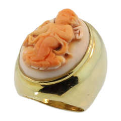 Antique Angel Skin Coral Putti Ring