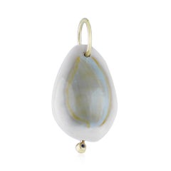 Natural Blue Sapphire Gemstone Solid 14k Yellow Gold Cowrie Shell Charm Pendant