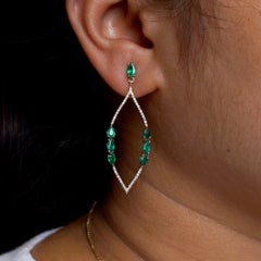 Solid 14k Yellow Gold Natural Emerald Gemstone H/Si White Diamond Dangle Earring