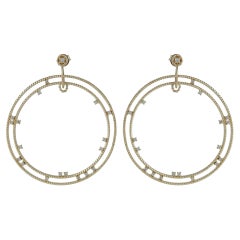 Pendiente de oro amarillo macizo de 14k con diseño de aro retorcido de doble fila y diamantes blancos naturales