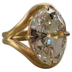 GIA certified Oval Diamond 6.76 carats 18kt Yellow Gold Diamond Ring, NEW