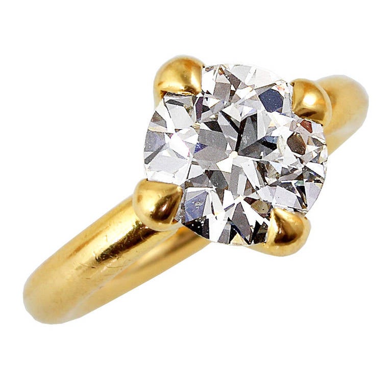 JAR Rare Diamond Gold Solitaire Ring For Sale