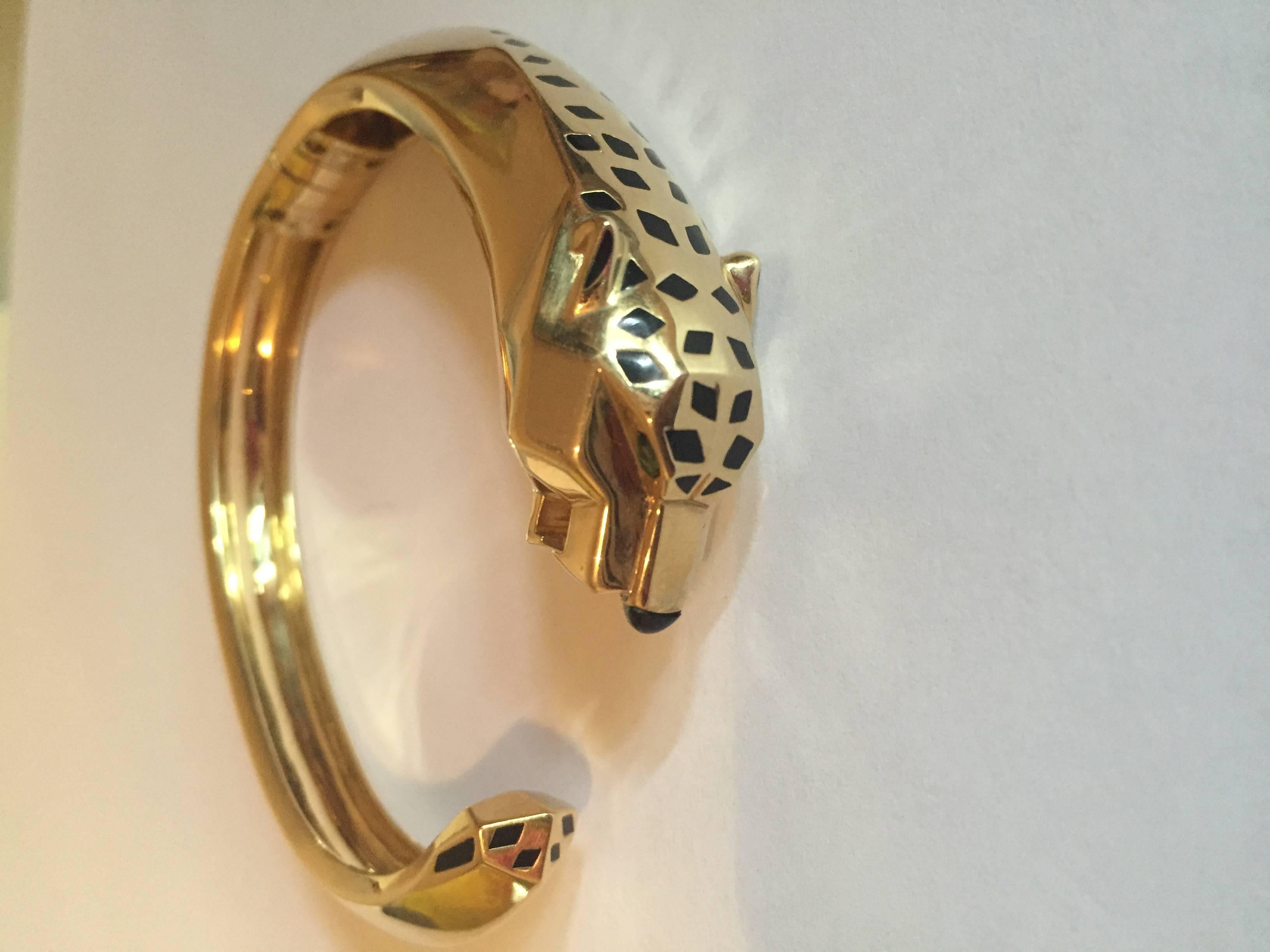 Women's or Men's Cartier Panthere De Cartier Lacquer Tsavorite Onyx Gold Bangle Bracelet For Sale