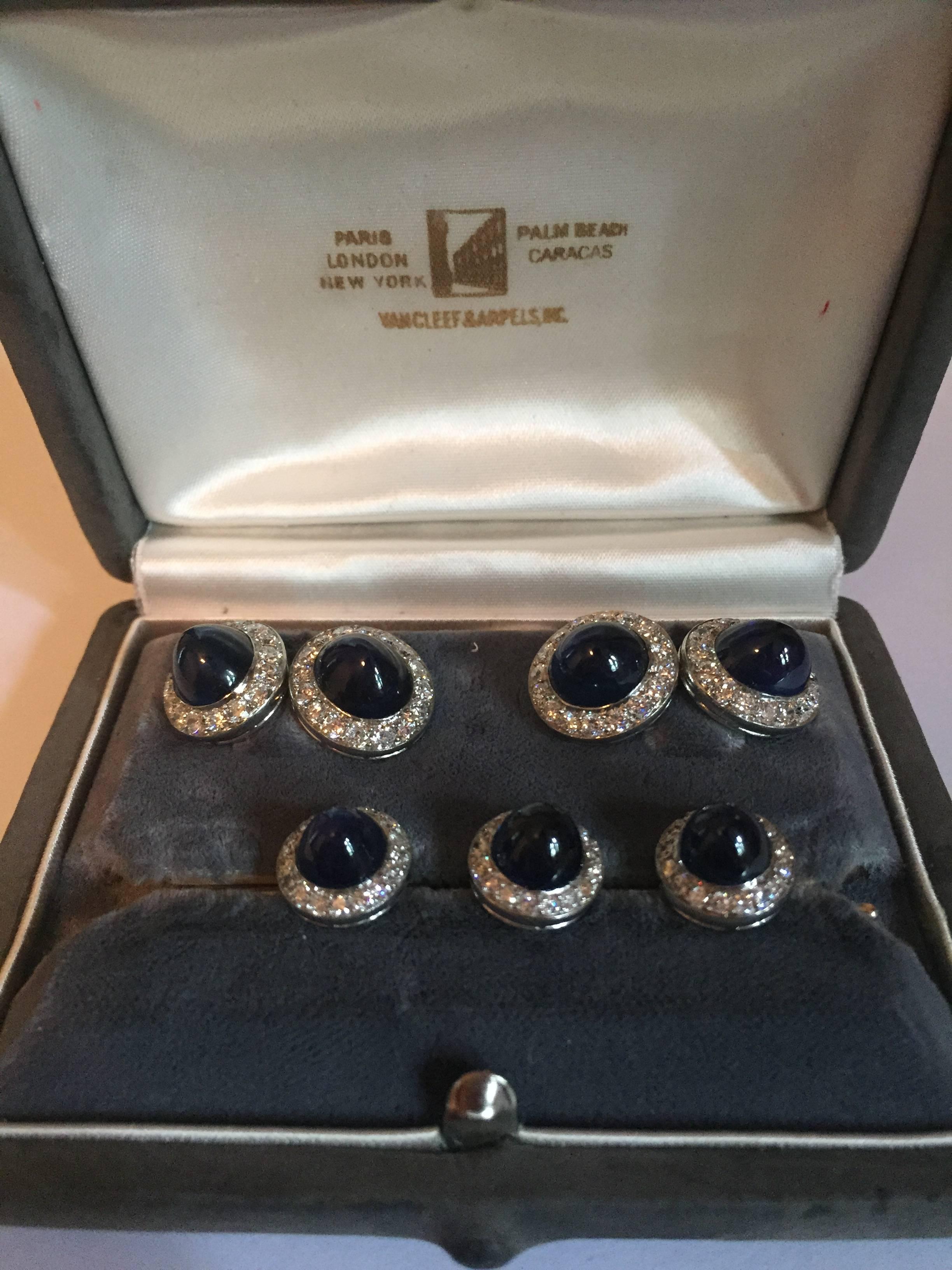 Van Cleef & Arpels Sapphire Diamond Platinum Cufflinks Stud Set In Good Condition For Sale In New York, NY