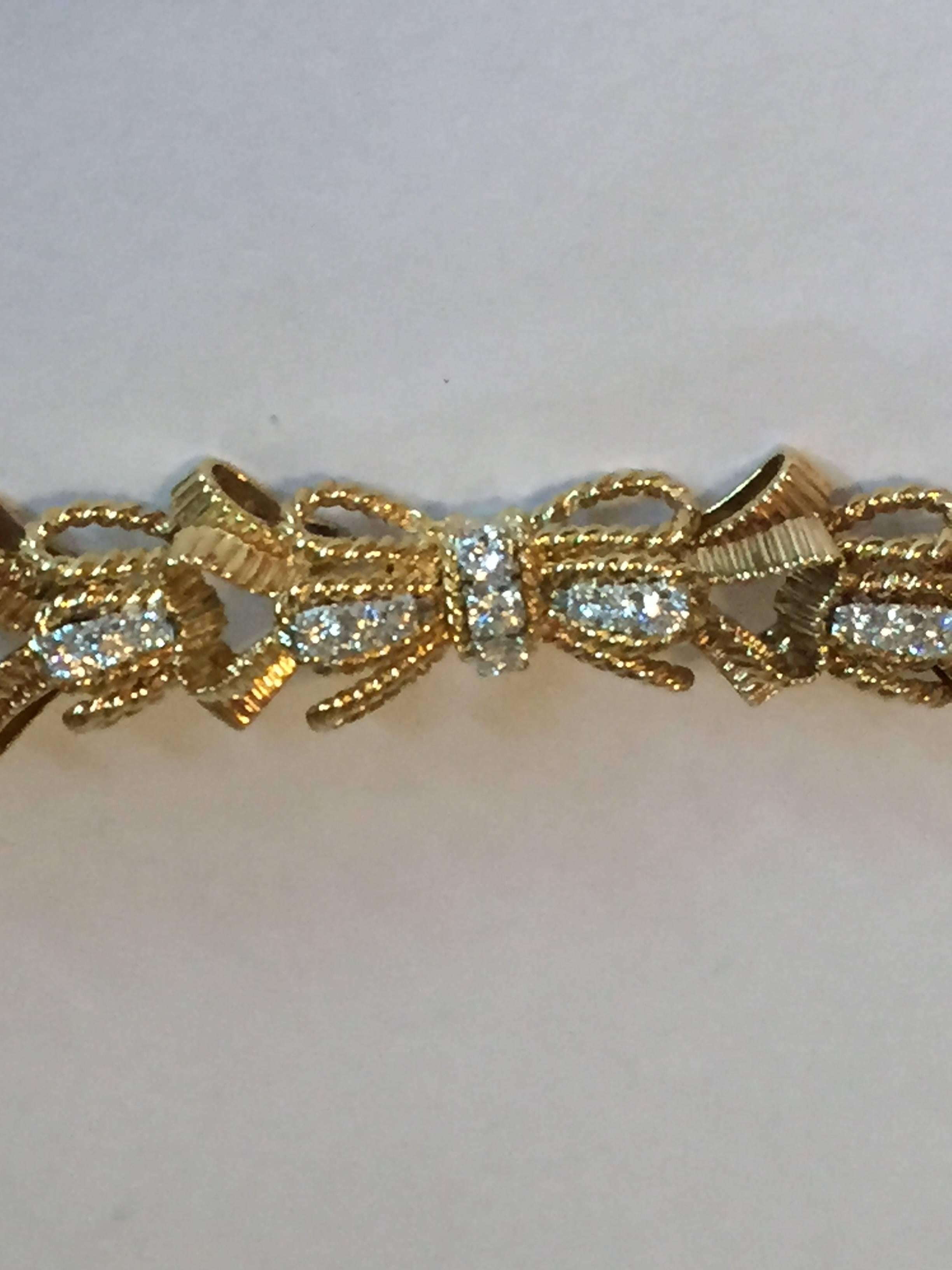 Tiffany & Co. Schlumberger Diamond Gold Bow Necklace  In Good Condition For Sale In New York, NY