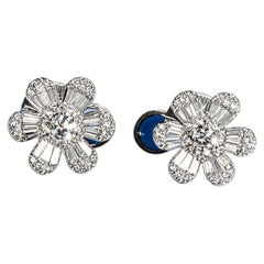 18K White Gold Baguette Diamond Floral Flower Stud Earrings Estate