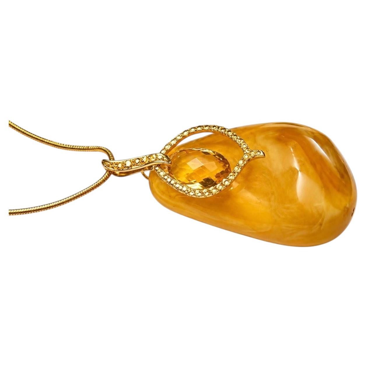 14K Yellow Gold Amber Citrine Pendant Necklace
