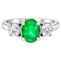 14K White Gold Emerald Diamond 3 Stone Ring Band