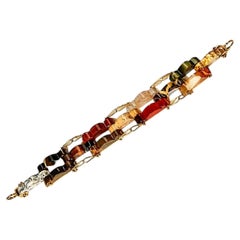 Designer-Armband aus 18 Karat Gelbgold mit handgeschnitztem, mehrfarbigem Achat