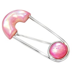 14K White Gold Mabe MOP Pearl Safety Pin Brooch