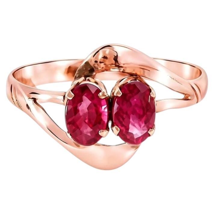 What does wearing a pinky ring mean?