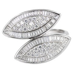 18K White Gold Baguette Diamond Designer Ring Band
