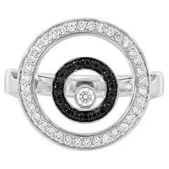 Schwimmender Ring aus 14-karätigem Weißgold mit schwarzem Diamant in Scheibenform
