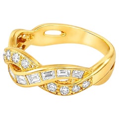 18K Yellow Gold Estate Baguette Diamond Twisted Wedding Band Ring