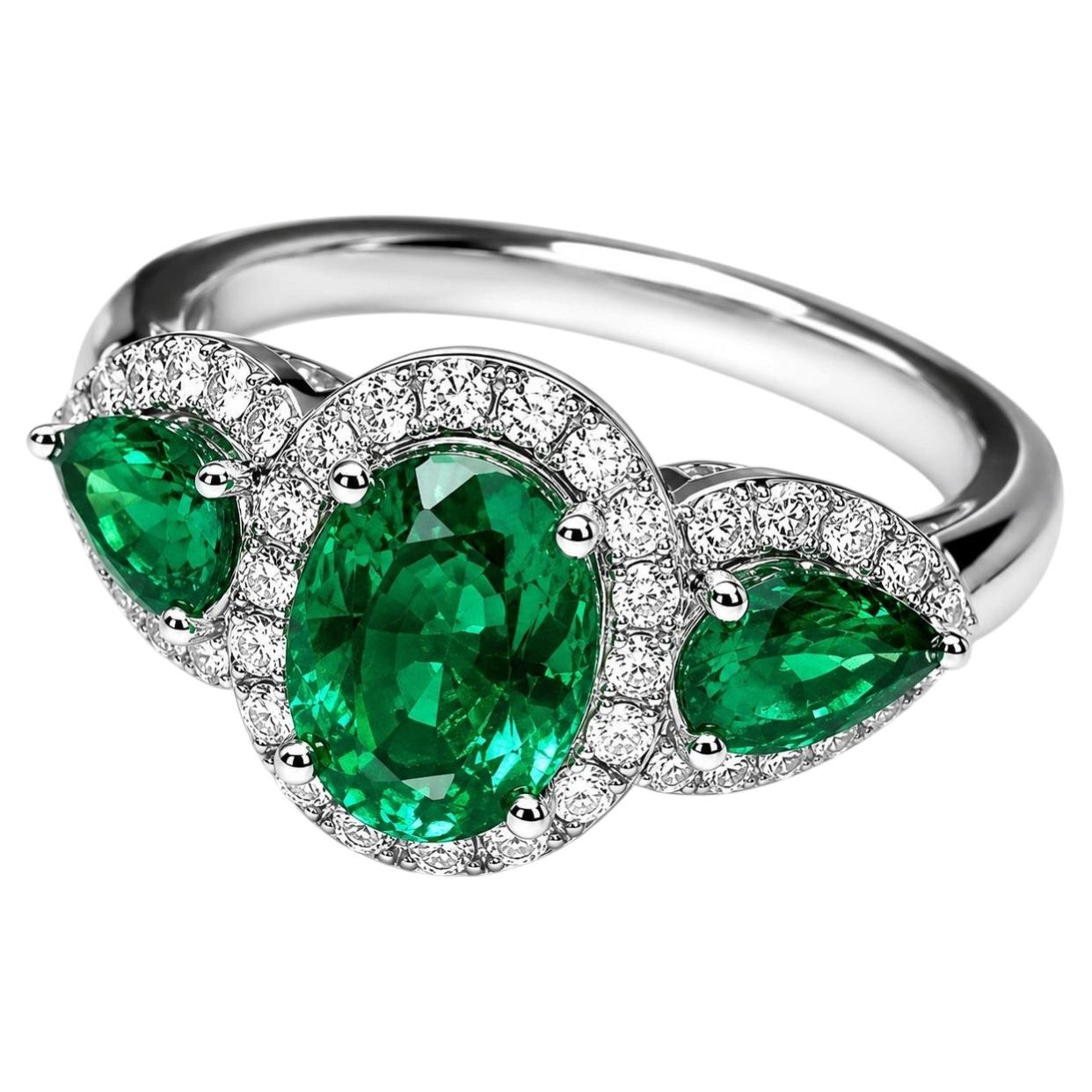 Bague d'anniversaire en or blanc 18 carats, sertie de trois pierres (émeraude et diamants), de seconde main