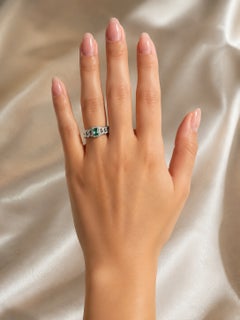 18K White Gold Diamond Emerald Cuban Chain Link Band Ring