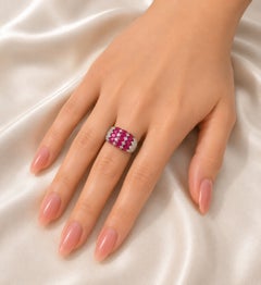 Bague en or blanc 14 carats avec rubis et diamants, d'occasion