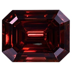 Diamante da 0,52 ct, taglio smeraldo, colore rosso-marrone fancy, purezza SI1, certificato GIA, raro colore rosso fancy