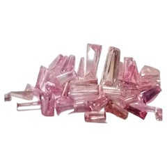 Natural Argyle Australia Fancy Vivid Pink 0.70ct Baguette Mix Cut Diamonds