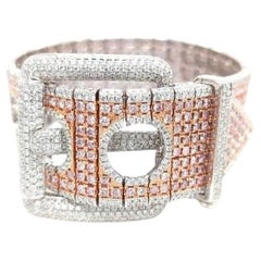 Bracciale a fascia con diamanti naturali Fancy Pink da 28,95 carati, in oro massiccio 18 carati