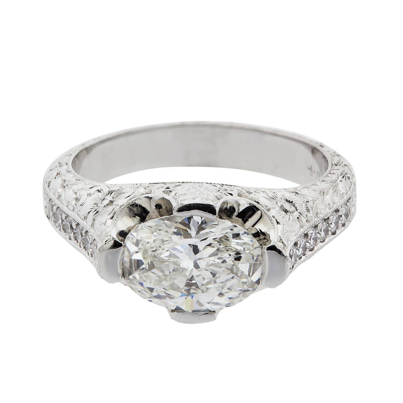 1.56 Carat G/VS2 Oval Diamond Platinum Ring