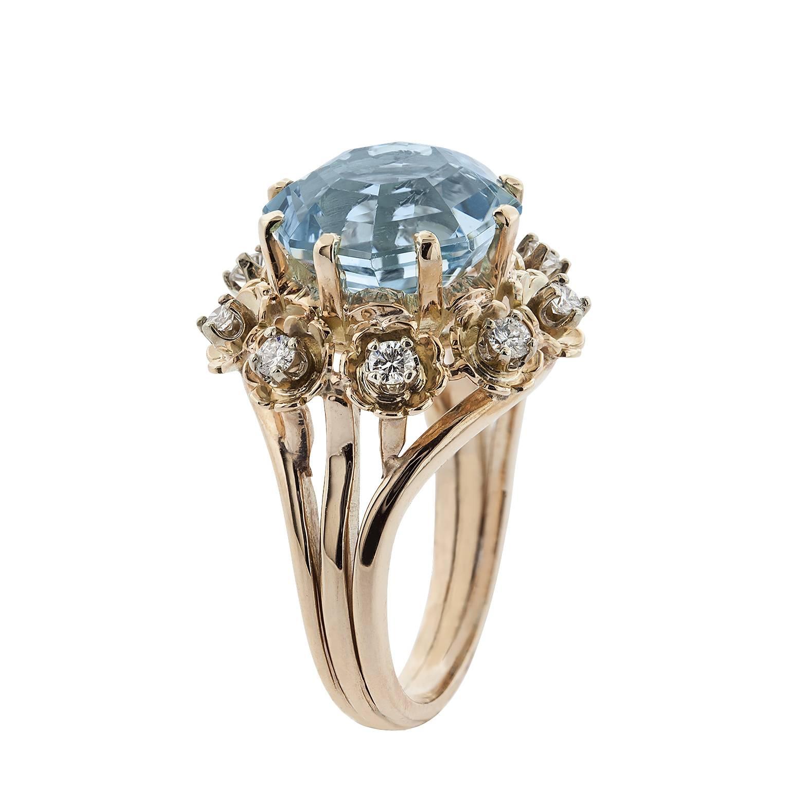 6.61 Carat Octagonal Cut Aquamarine and Diamond Rose Gold Ring In Excellent Condition In Chevy Chase, MD