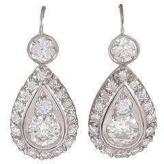 4.40 Carats Diamond Platinum Dangle Earrings