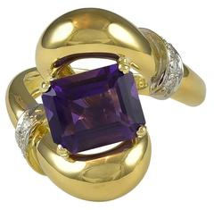Retro Amethyst Diamond Gold Ring