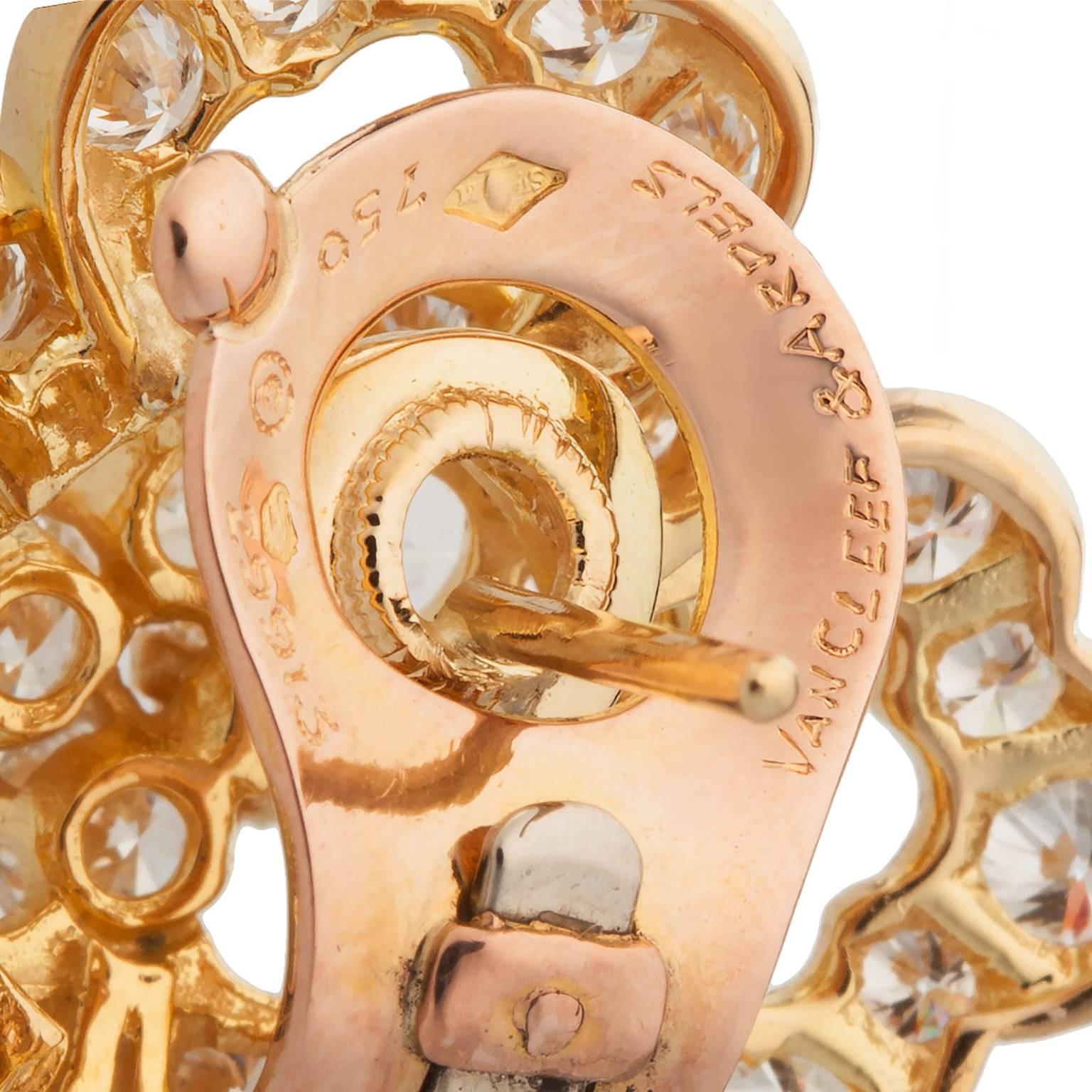 Women's Van Cleef & Arpels Diamond Gold Earrings                             