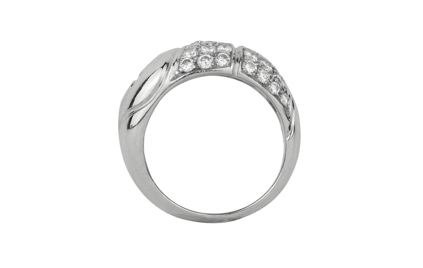 Women's or Men's Bulgari Nuvole Collection Diamond Platinum Ring