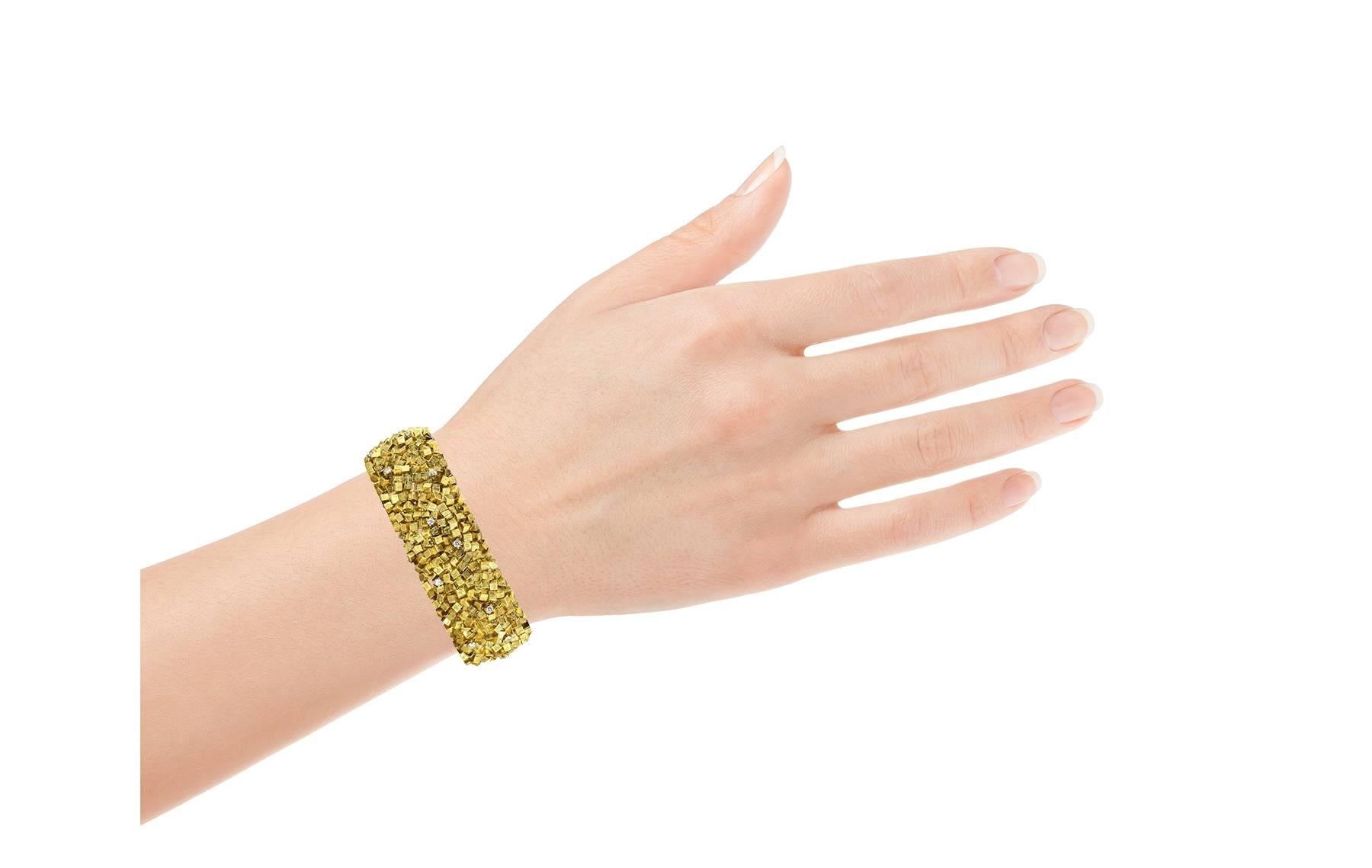 Modernist Design Diamond and Textured Gold Bracelet In Excellent Condition In Chevy Chase, MD