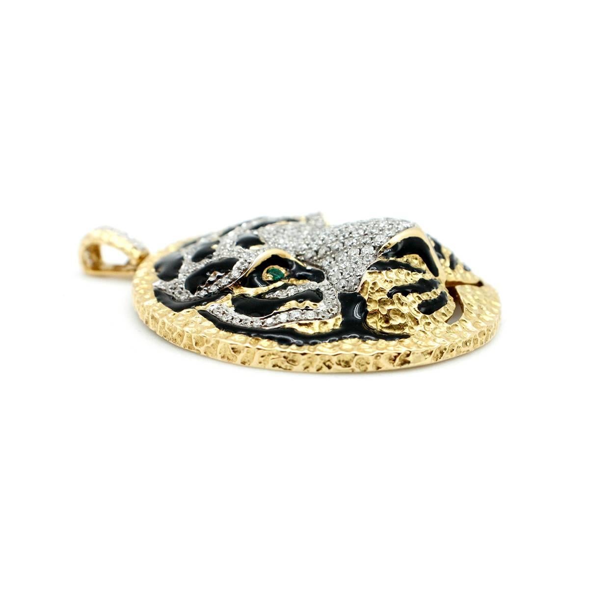 Men's Black Enamel Emerald Diamond Gold Leopard Pendant For Sale