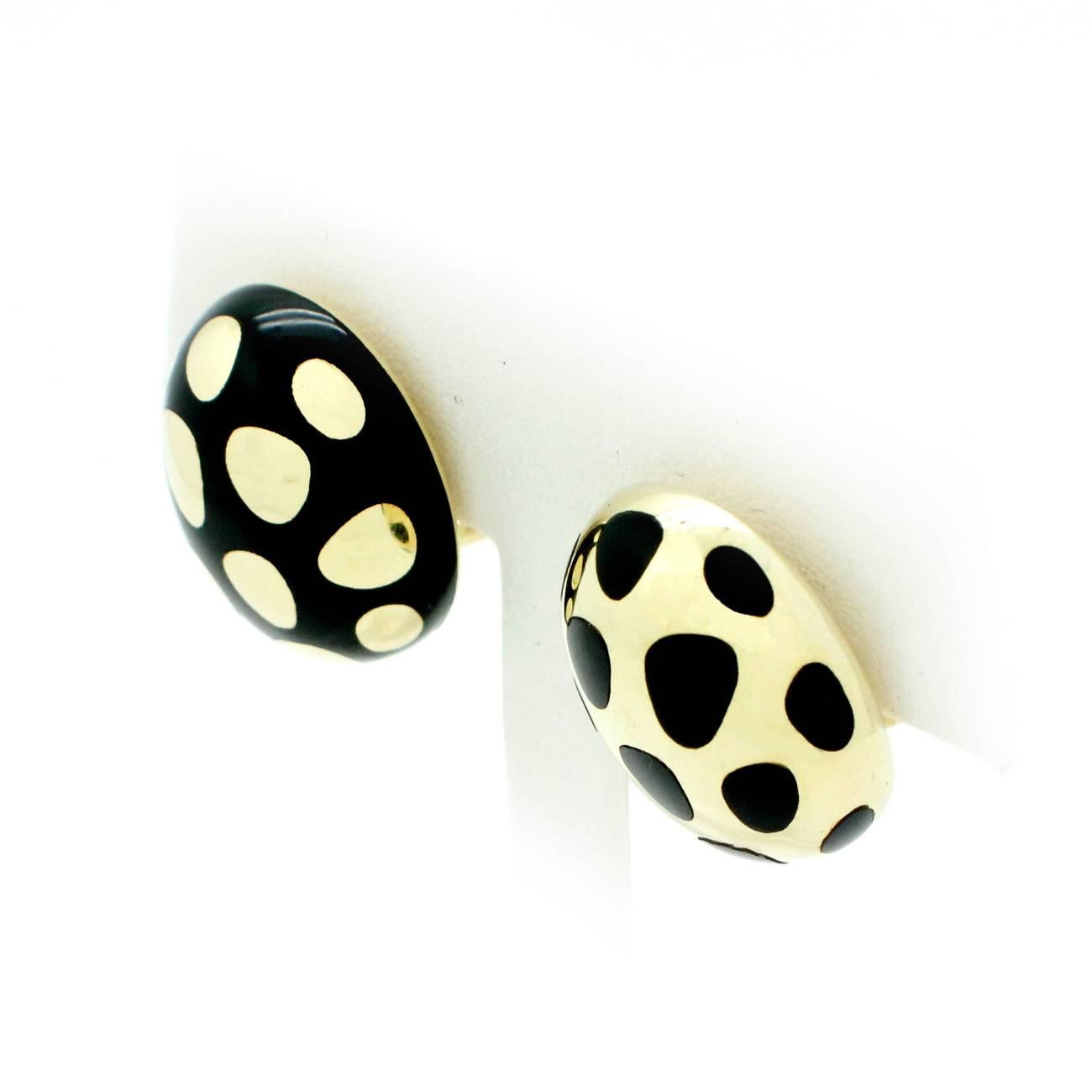 Contemporary Tiffany & Co Positive Negative Black Jade Gold Polka Dot Earrings For Sale