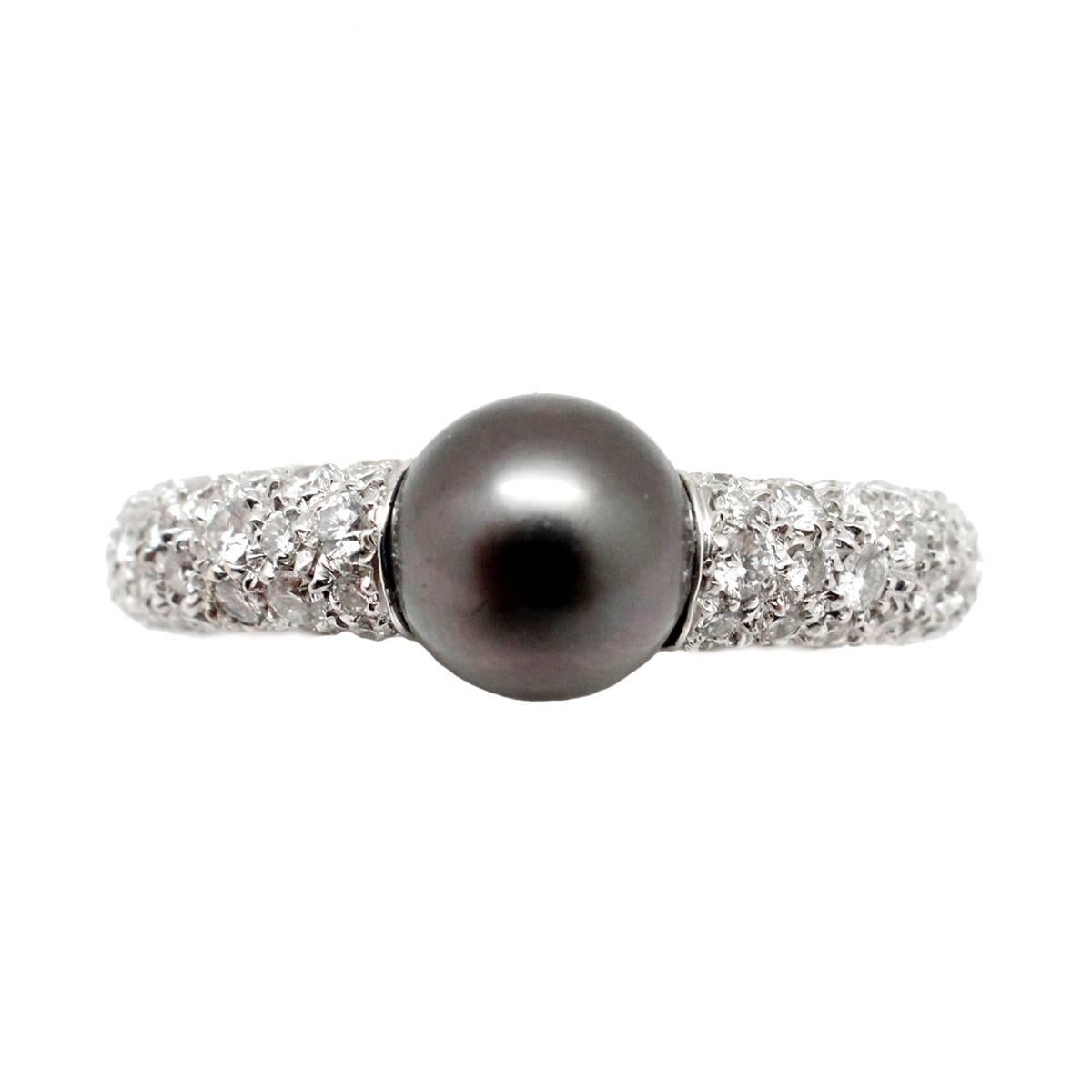 Contemporary Stunning Mikimoto Tahitian Pearl Diamond Gold Ring For Sale