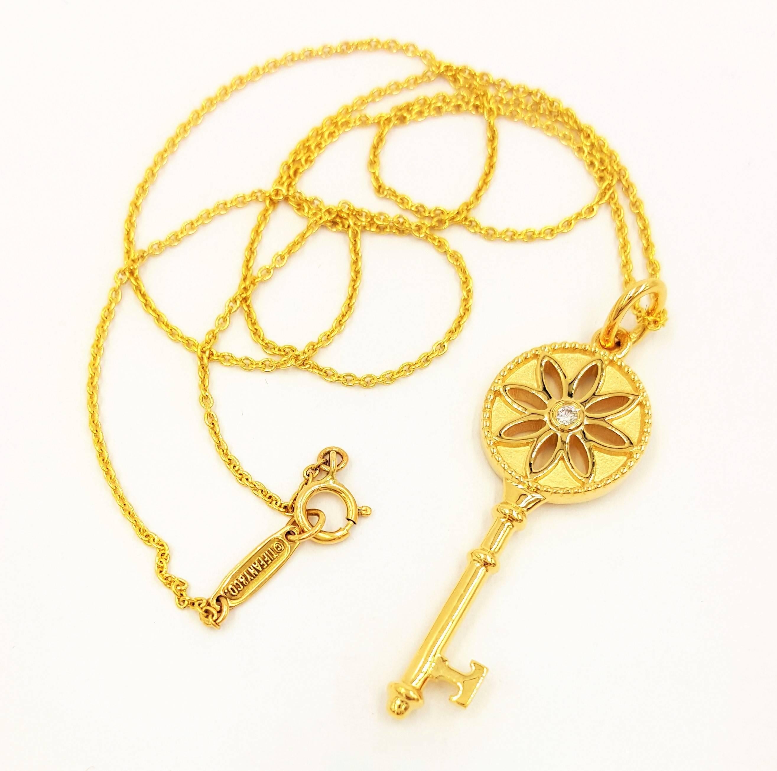 This daisy key comes with the original box and box. 
Tiffany & Co. Keys are Beautifully crafted and carefully designed, 
Tiffany Keys celebrate the wisdom, joy
and optimism of a life well-lived. Icons of
self-expression, the keys embody