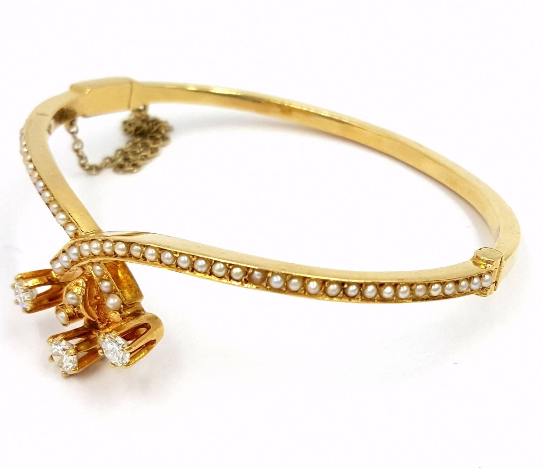 1960's Gorgeous Revival Seed Pearl & Diamond Gold Crossover Bracelet 4