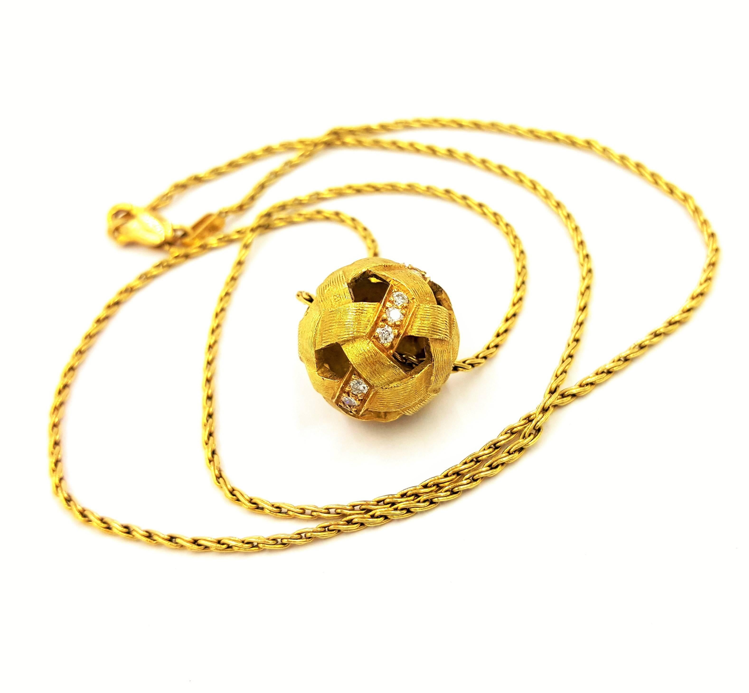 Etienne Perret French Diamond Gold Soccer Ball Pendant and Chain in 18KT Gold For Sale 2
