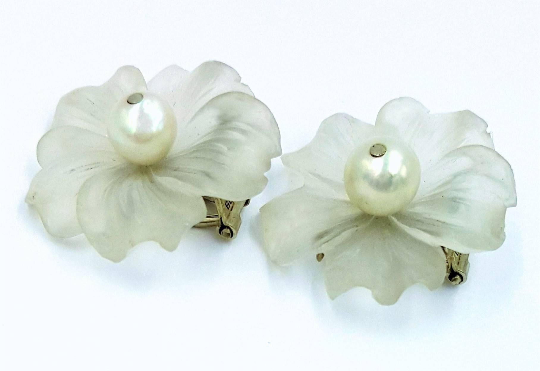 Gesch Art Deco Austria Carved Rock Crystal Pearl Set in 14K White Gold Earrings 1
