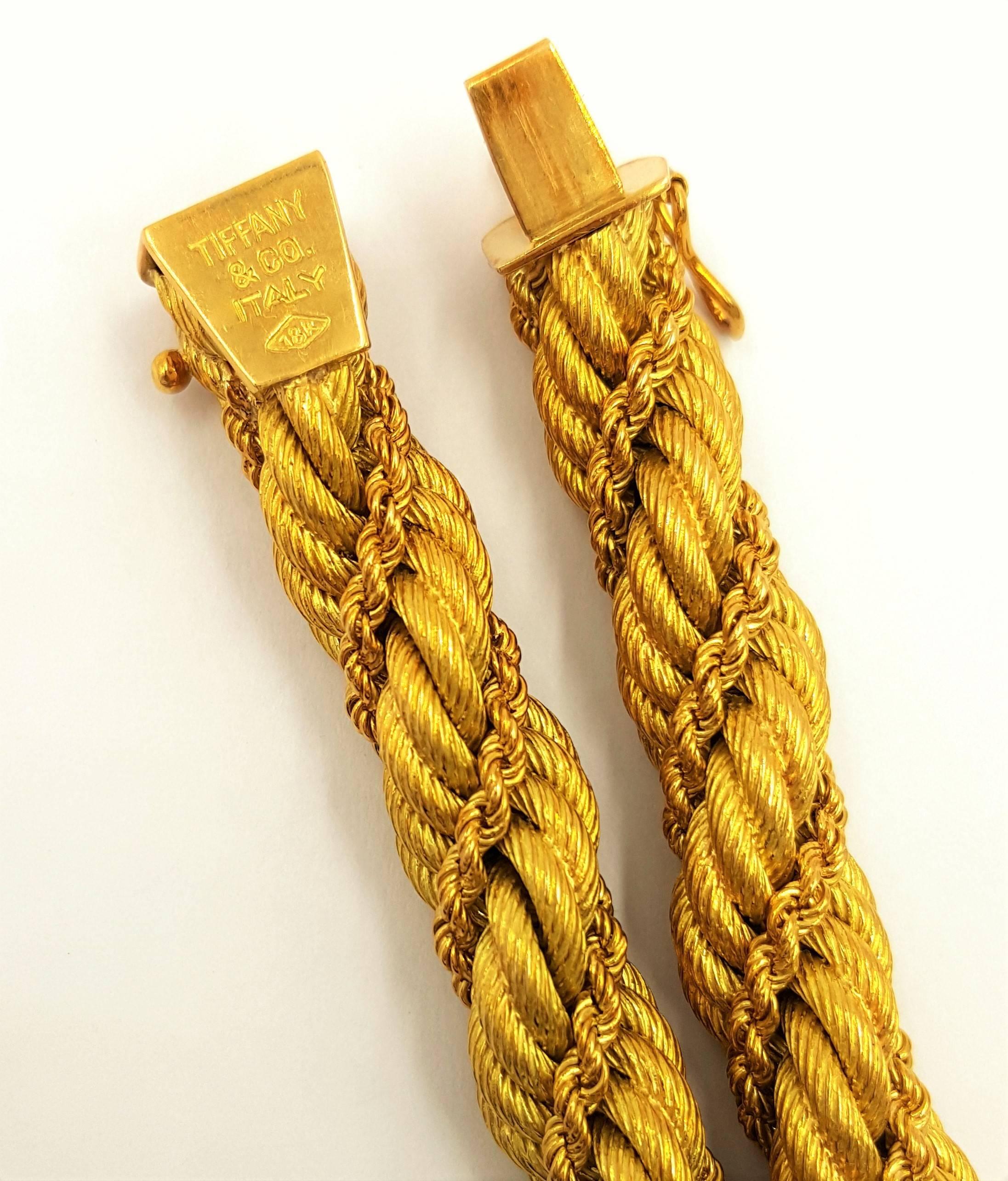 Vintage Tiffany & Co. Golden Light Collection 18K Twisted Gold Rope Necklace For Sale 4
