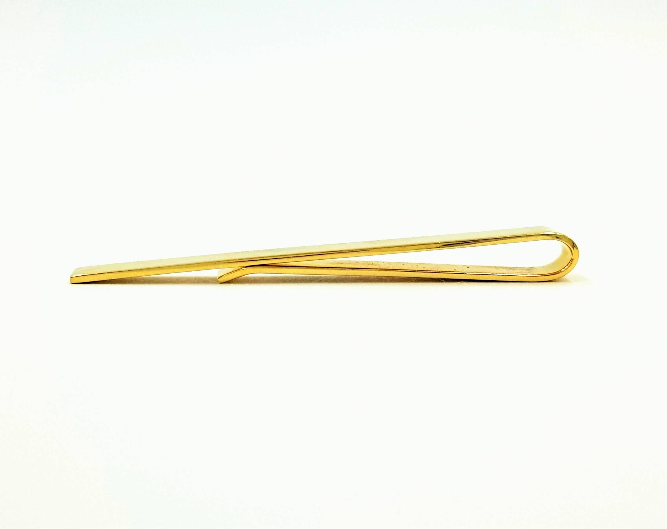 Classic Tiffany & Co. Gold Men's Tie Clip Also Serves As a Money Clip  In Excellent Condition In Scottsdale, AZ