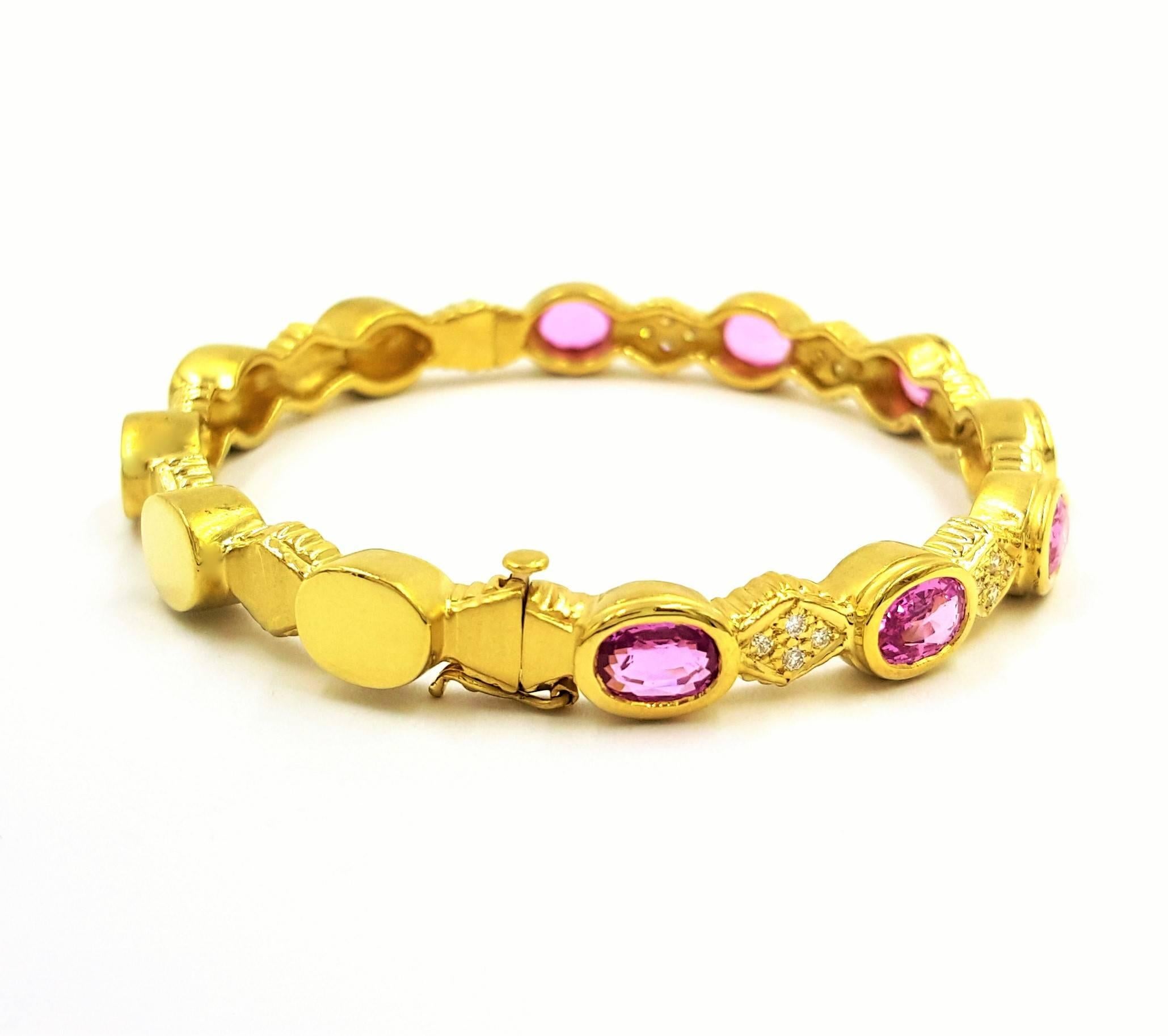 Doris Panos 7 Carats Deep Pink Sapphires Diamonds Gold Bracelet For Sale 1