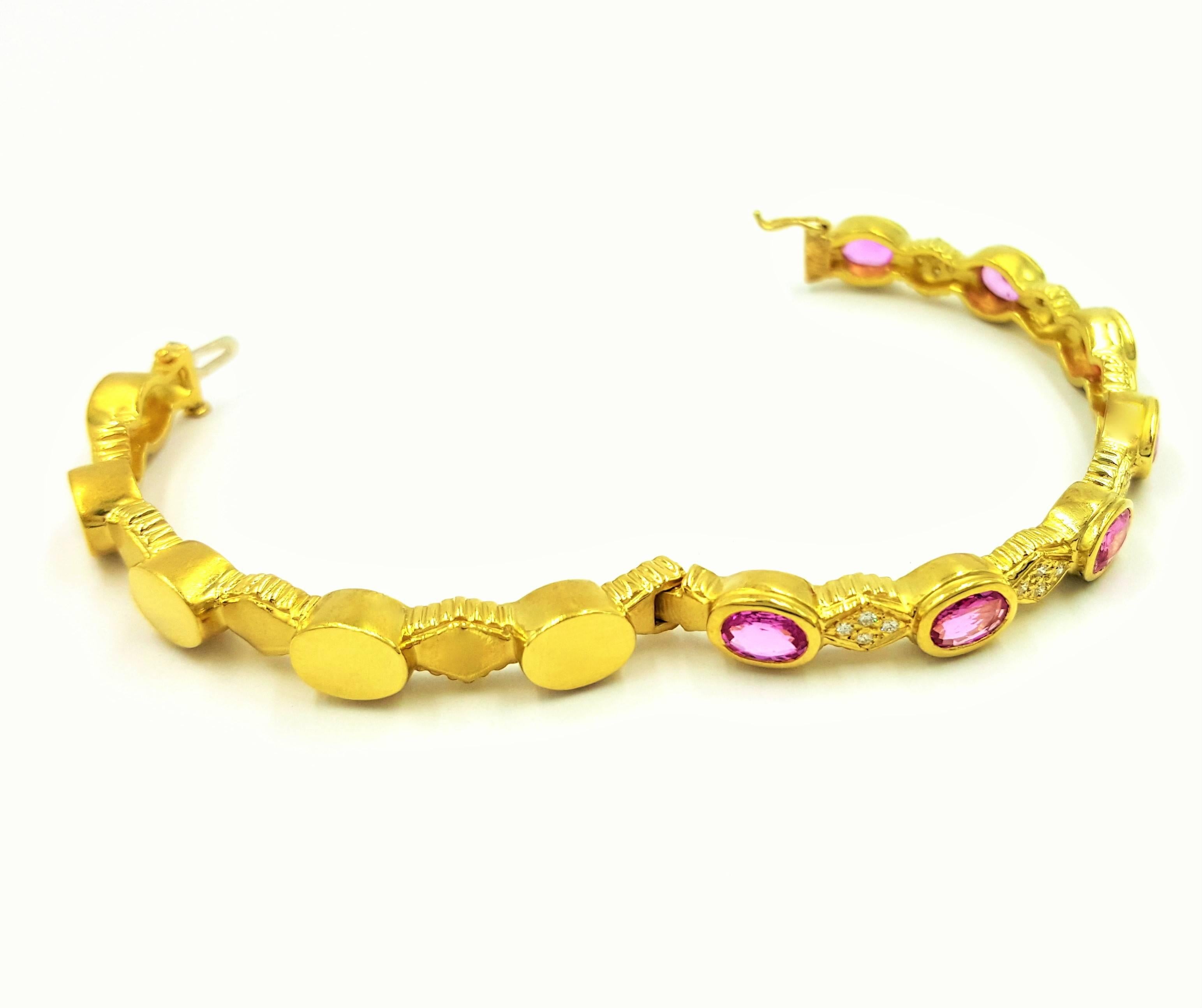 Doris Panos 7 Carats Deep Pink Sapphires Diamonds Gold Bracelet For Sale 3