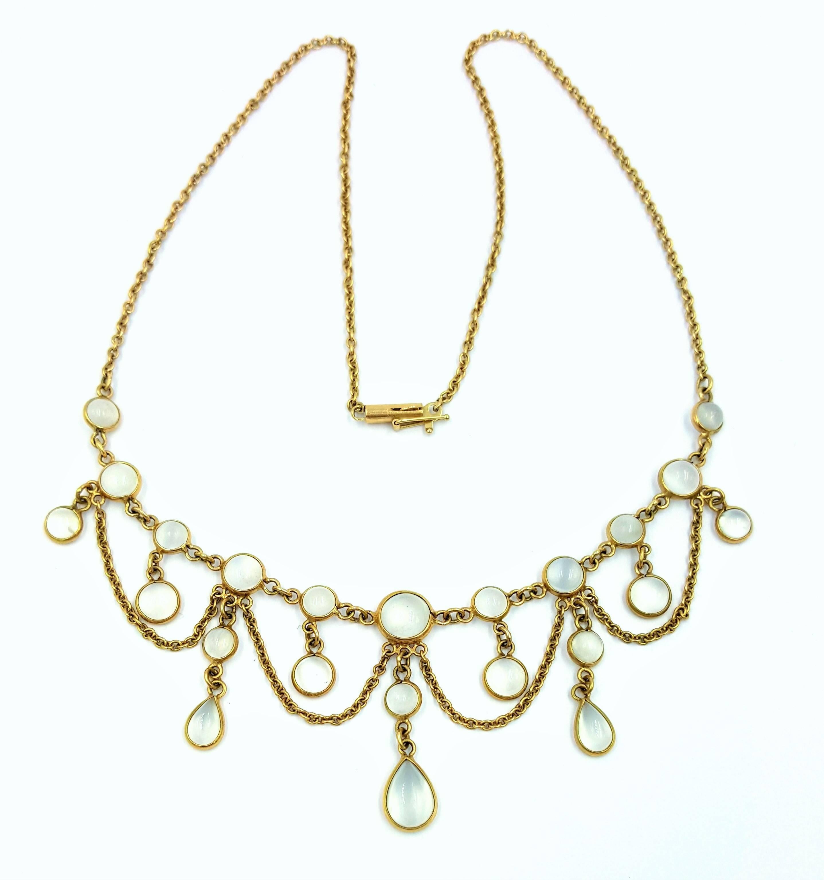 Victorian 20 Carats Gorgeous Moonstones Gold Festoon Necklace 2