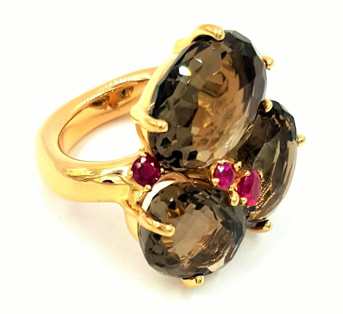 Women's Designer Pomellato Stunning Bahia Smokey Quartz and Ruby Gold Ring 