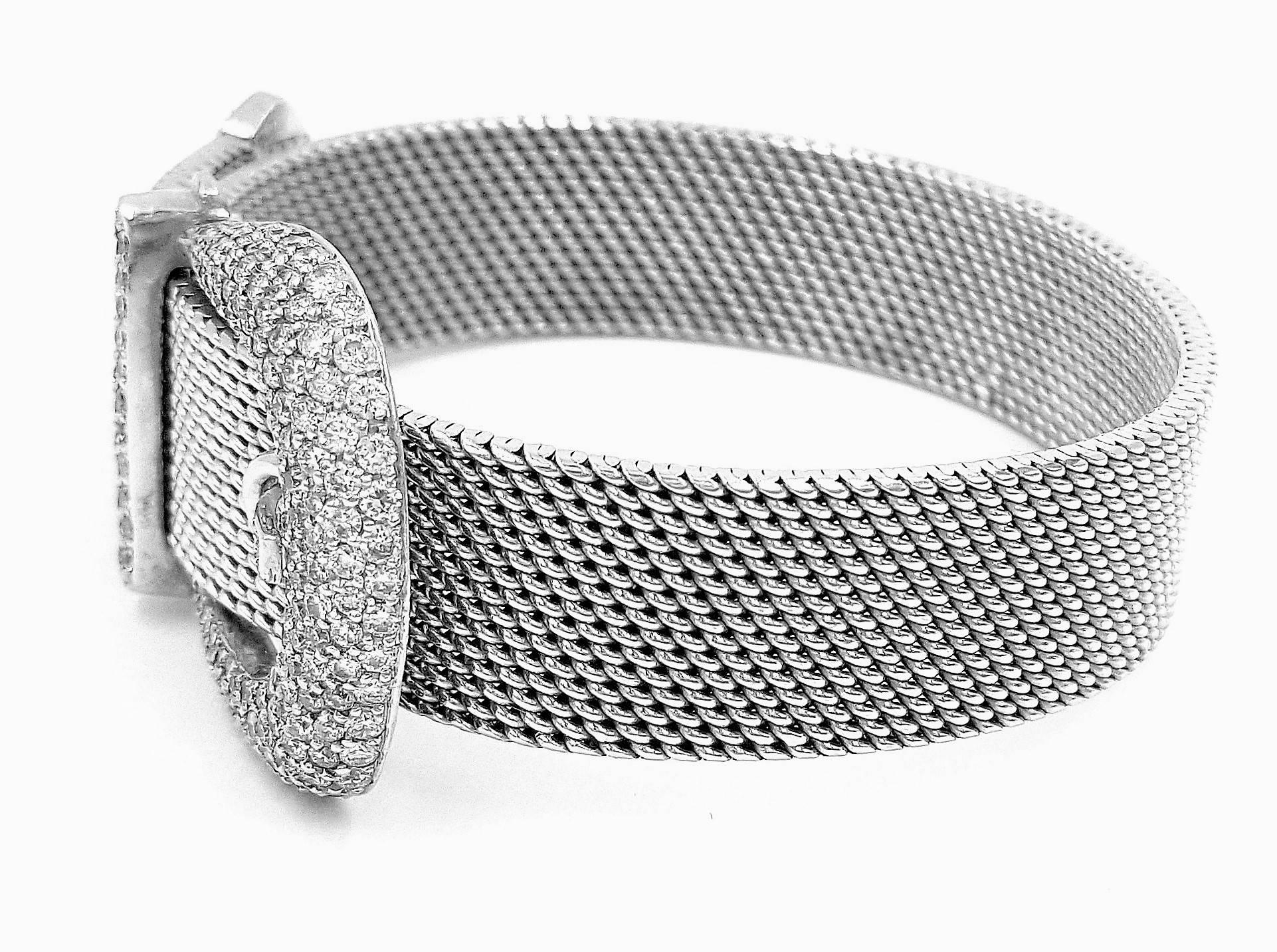 Contemporary Stunning 3 Carats Pave Set Diamonds Gold Belt Buckle Bracelet For Sale