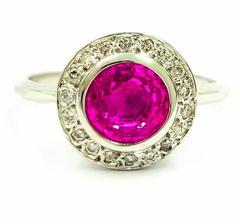 Stunning 1.25 Carat Natural Intense Purplish Pink Sapphire Diamond Gold Ring